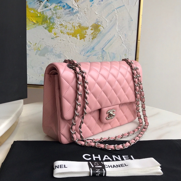 シャネルバッグレプリカ全体デザイン